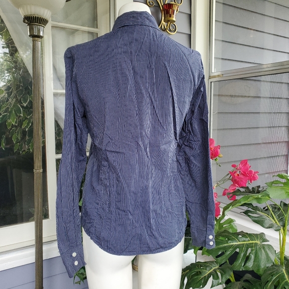 Lady Vesi Embroidered Notre Dame Fighting Irish Dress Shirt Cotton Size Small - Picture 7 of 8